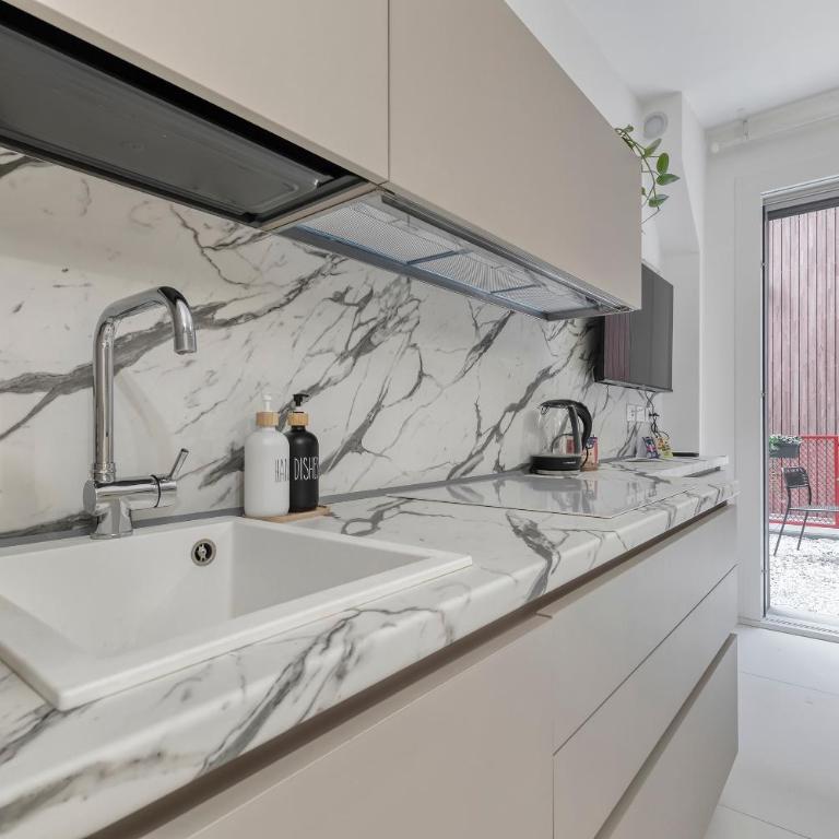 Gioia Suite Apartment by DiffeRent - Monolocale Deluxe - 20