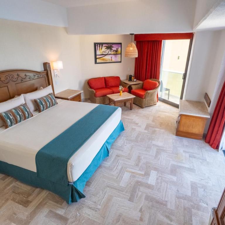 Copacabana Beach Hotel Acapulco - Junior Suite, 1 King - 5