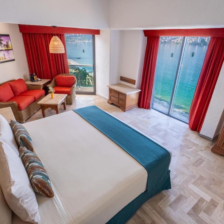 Copacabana Beach Hotel Acapulco - Junior Suite, 1 King - 1