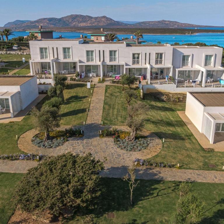 Stunning Capo Falcone Charming Superior Apartments 1 bedroom sleeps 4 persons - Appartamento - 20