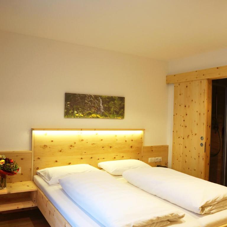 Hotel Alpenrast - Classic Doppelzimmer mit Balkon - 17