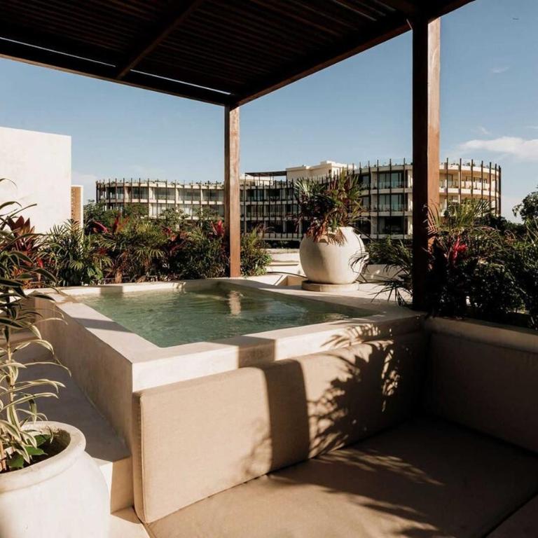 Villa Casa Colina Award Winning Villa 2 Pools Butler Sleeps 14 - Villa - 38