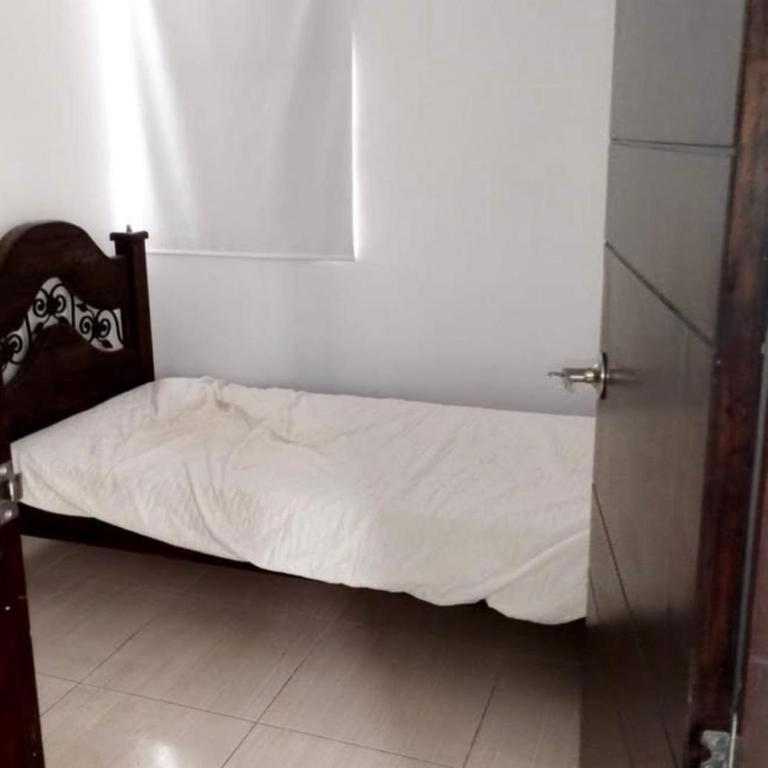 The Golden Suites - APARTMENT - Two-Bedroom Apartment with Balcony and Terrace - 4
