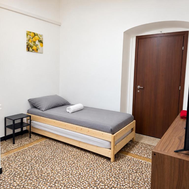Parvin House - Chambre Triple avec Salle de Bains Privative - 8