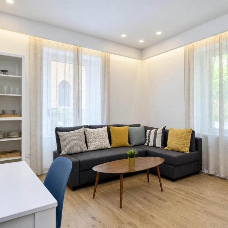Modern & Elegant by NDP rent - Apartment - 3