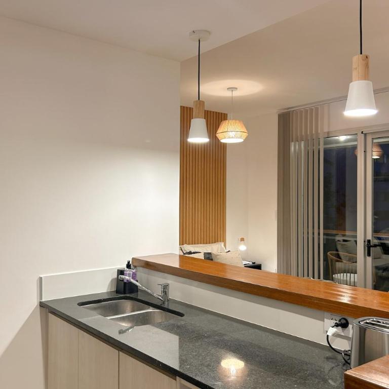 Monoambiente a estrenar excelente ubicación La Plata - One-Bedroom Apartment - 3