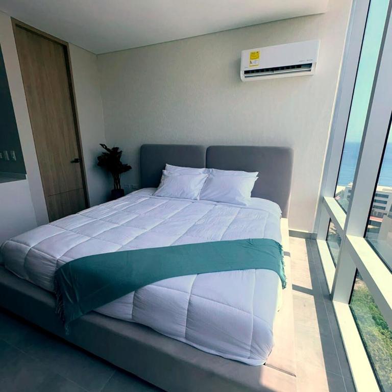 Modern King Studio Apartment WJ Tower - One-Bedroom Apartment - 1