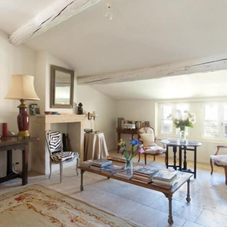 Heated Pool Apartment in Uzes - Appartement 3 Chambres - 17