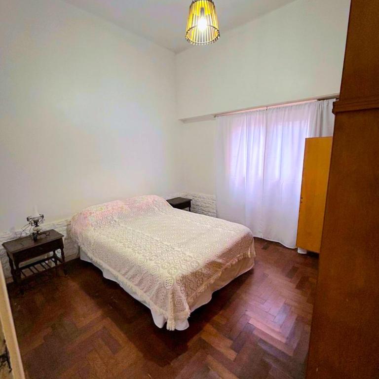 Departamento 3 ambientes La Perla - Two-Room Apartment - 8