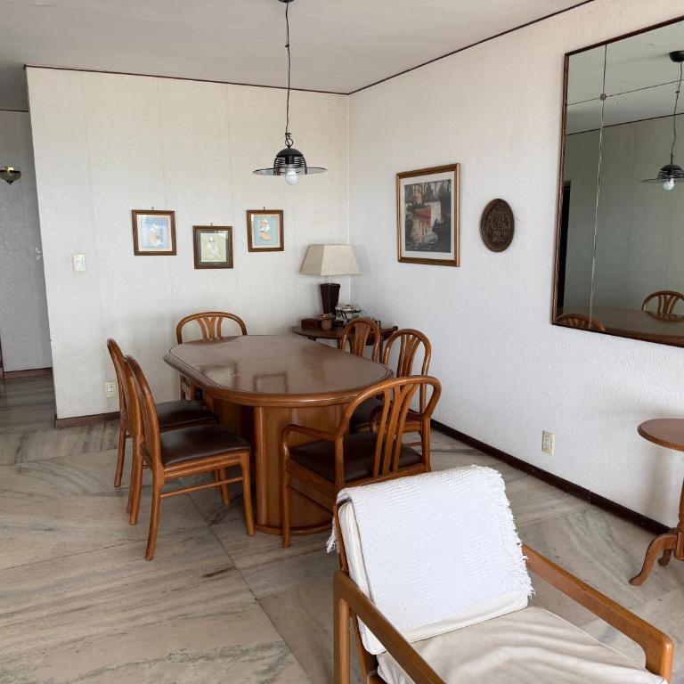 Depto con Amplia Terraza frente a Playa Grande en Edificio Premiado - Apartamento de 3 dormitorios con vistas al mar - 23