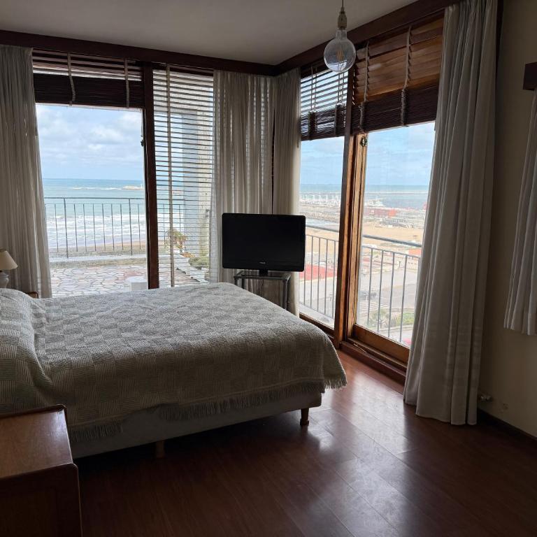Depto con Amplia Terraza frente a Playa Grande en Edificio Premiado - Apartamento de 3 dormitorios con vistas al mar - 13