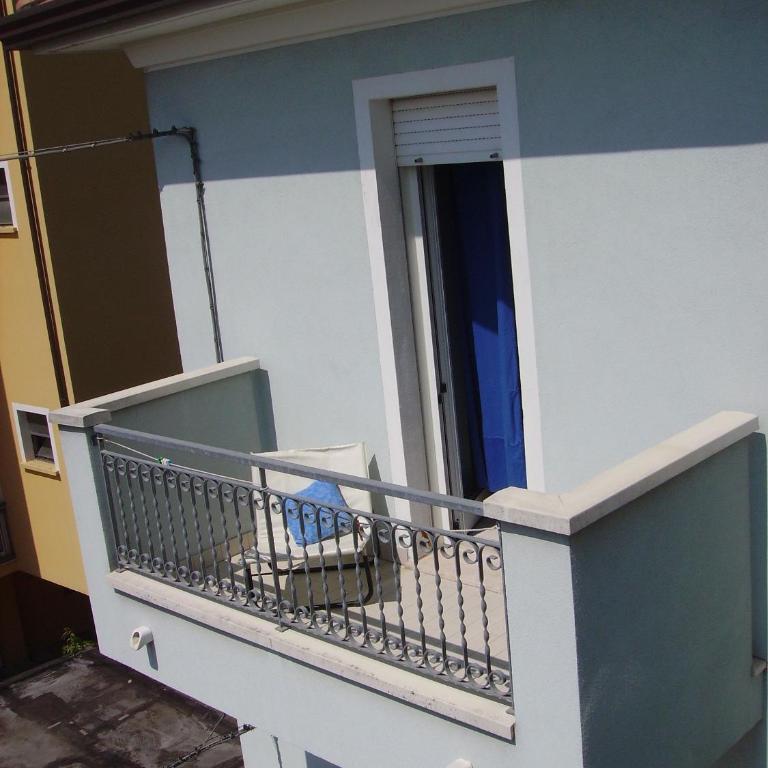 Albergo Maria Gabriella - Camera Quadrupla con Balcone - 4
