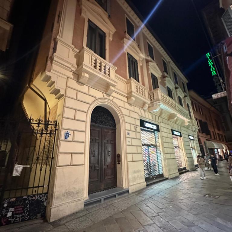 Palazzo Minghetti via Oberdan 7 - Appartamento con 1 Camera da Letto - 22