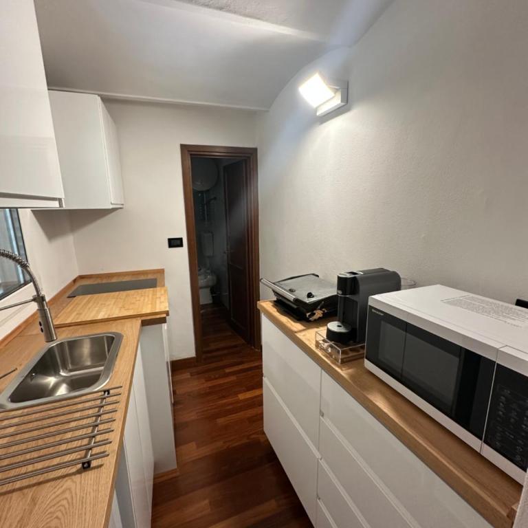 Palazzo Minghetti via Oberdan 7 - Appartamento con 1 Camera da Letto - 15