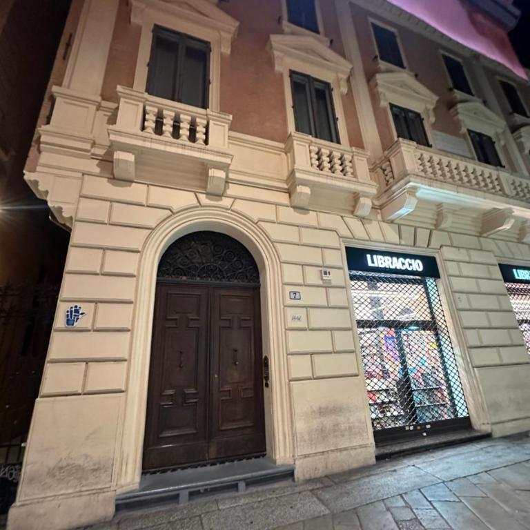 Palazzo Minghetti via Oberdan 7 - Appartamento con 1 Camera da Letto - 21