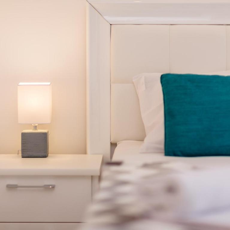 Old Town Summer Apartment - Two-Bedroom Apartment - 28