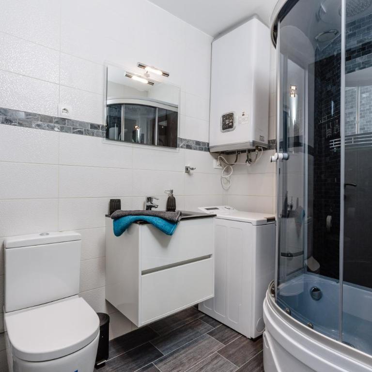 Old Town Summer Apartment - Two-Bedroom Apartment - 17
