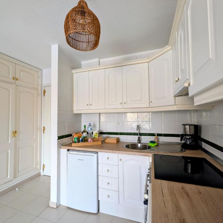 Sea and Pool Boho Suite By Deihu Experiences - One-Bedroom Premium Apartment with Ocean View - 8