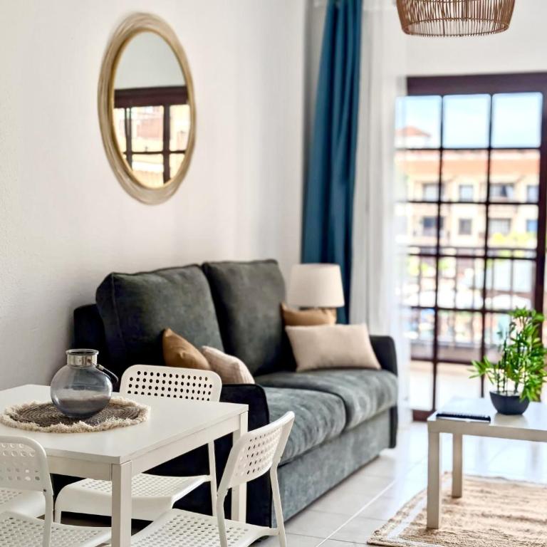 Sea and Pool Boho Suite By Deihu Experiences - One-Bedroom Premium Apartment with Ocean View - 12