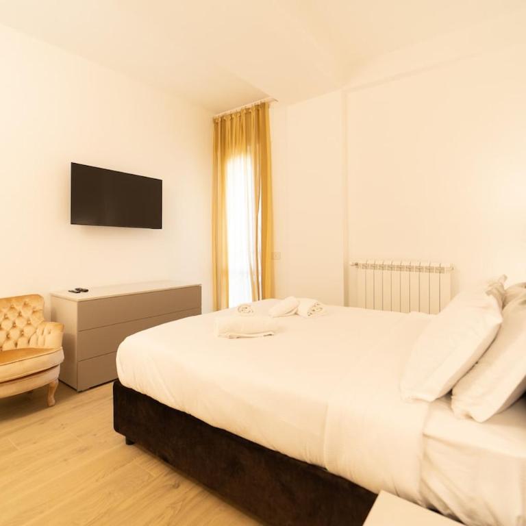 Bright apartment 100 meters from the Cathedral - Apartment mit 1 Schlafzimmer - 2