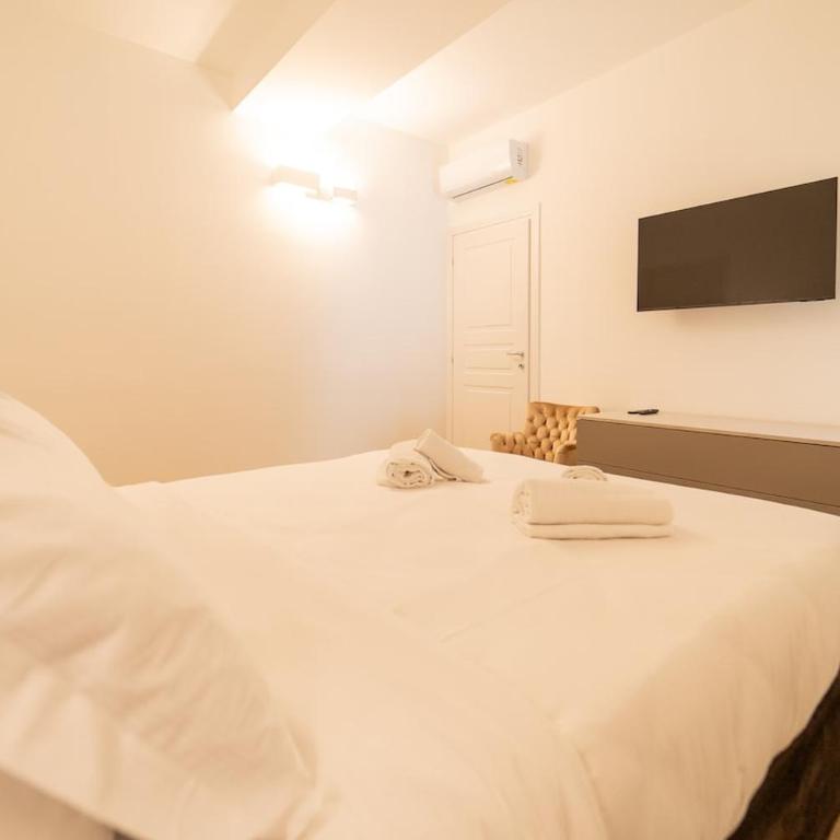 Bright apartment 100 meters from the Cathedral - Apartment mit 1 Schlafzimmer - 3