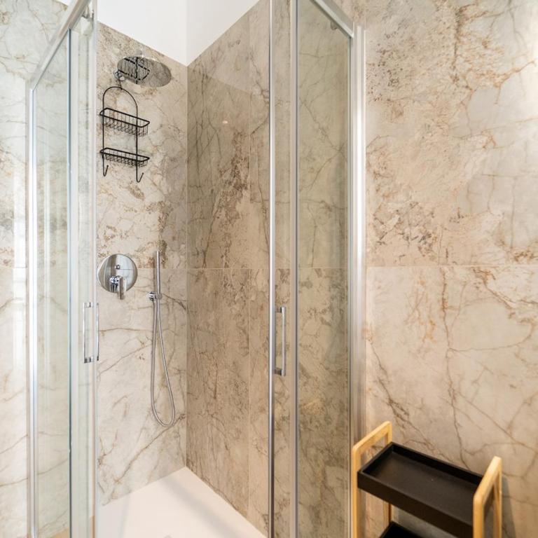 Bright apartment 100 meters from the Cathedral - Apartment mit 1 Schlafzimmer - 5