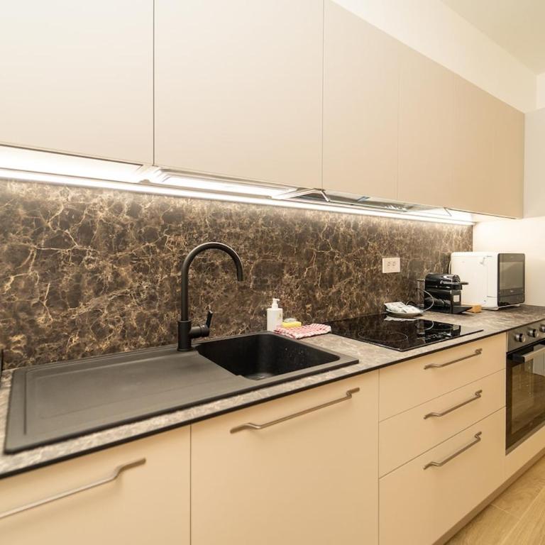 Bright apartment 100 meters from the Cathedral - Apartment mit 1 Schlafzimmer - 22