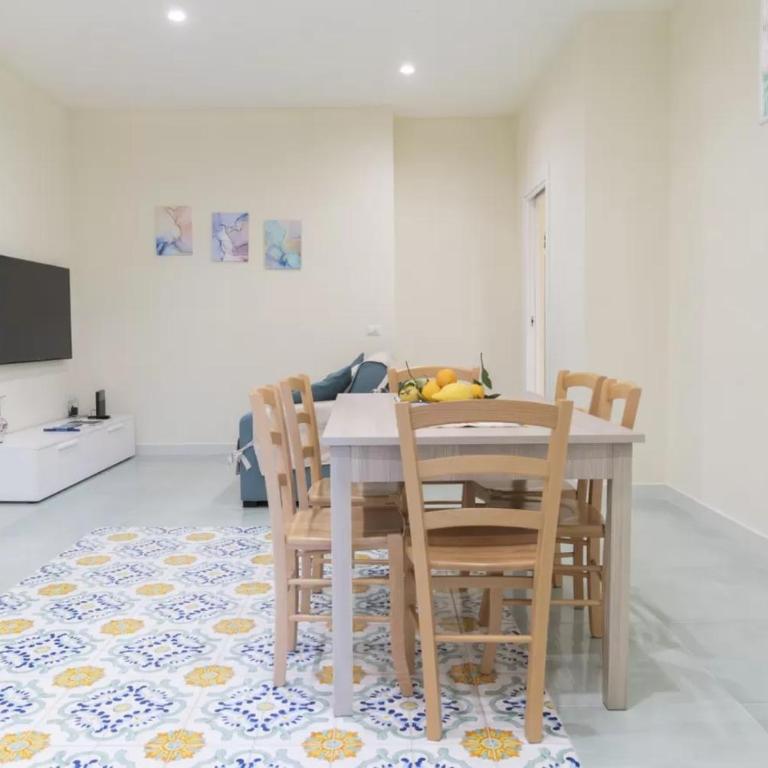 SorrentoVibes - Modern Apartment with Terrace, Swimming Pool&Tennis - Appartamento con 2 Camere da Letto - 40
