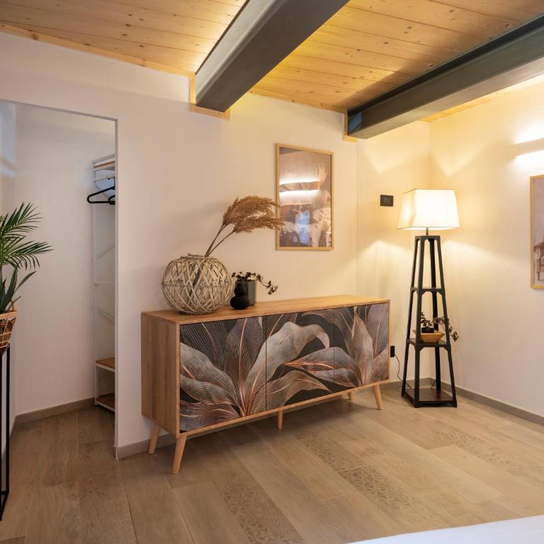 ALPZEN - Solarium e Deposito per Sci e Bici - Appartamento con 2 Camere da Letto - 9
