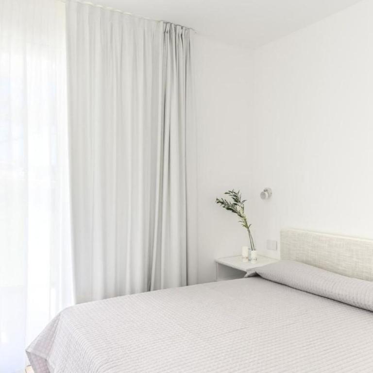 Stunning Capo Falcone Charming Comfort Apartments no1359 Pelosi Beach 4 persons - Appartamento - 28