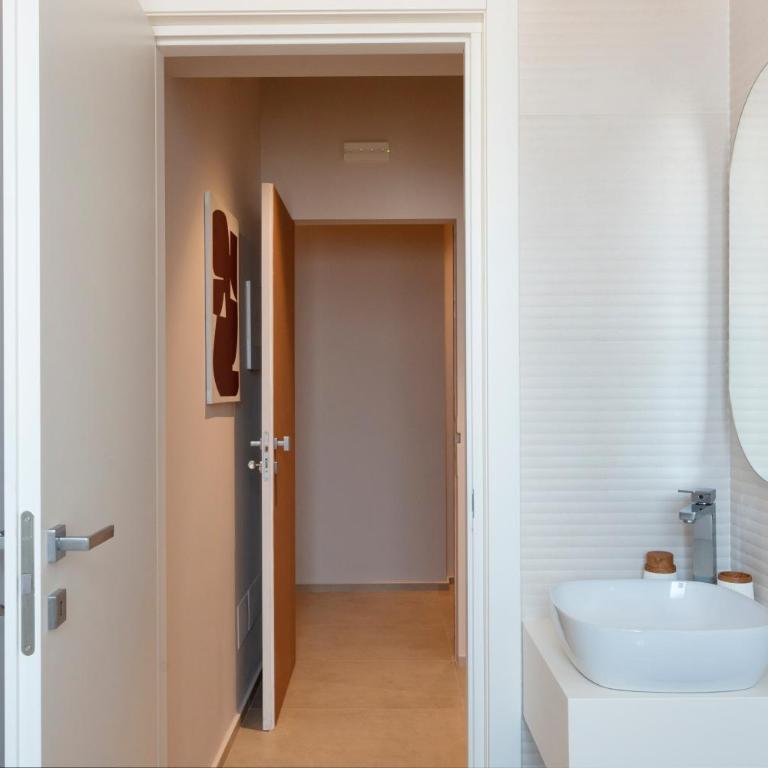 Corso Sicilia 111 - Deluxe Room - 11