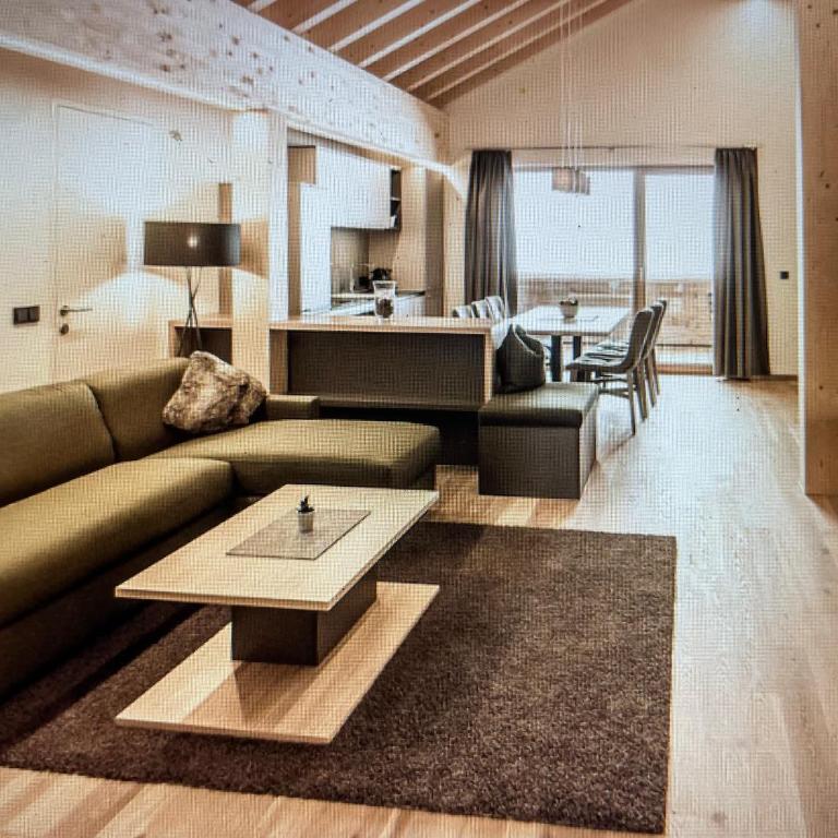 Tyrol Mountain Suites - Chalet - 1