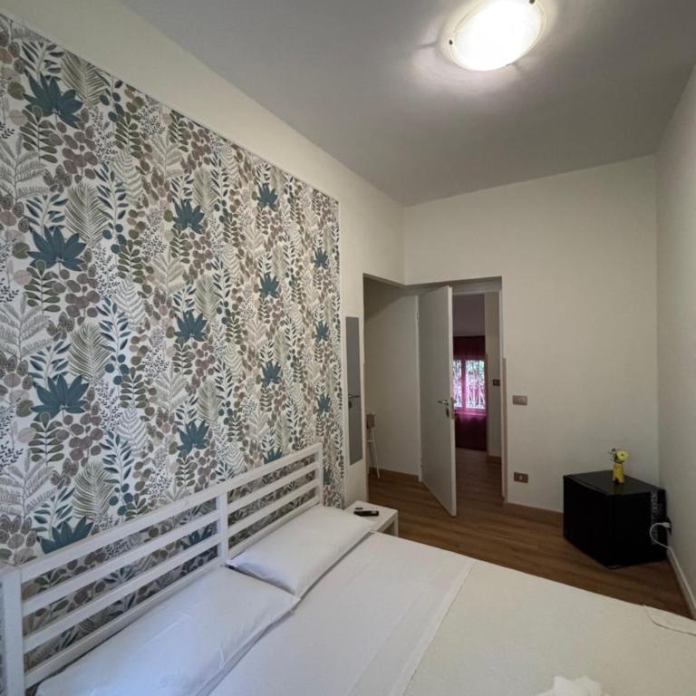 Eva Suites - Camera Matrimoniale con Bagno Privato - 17