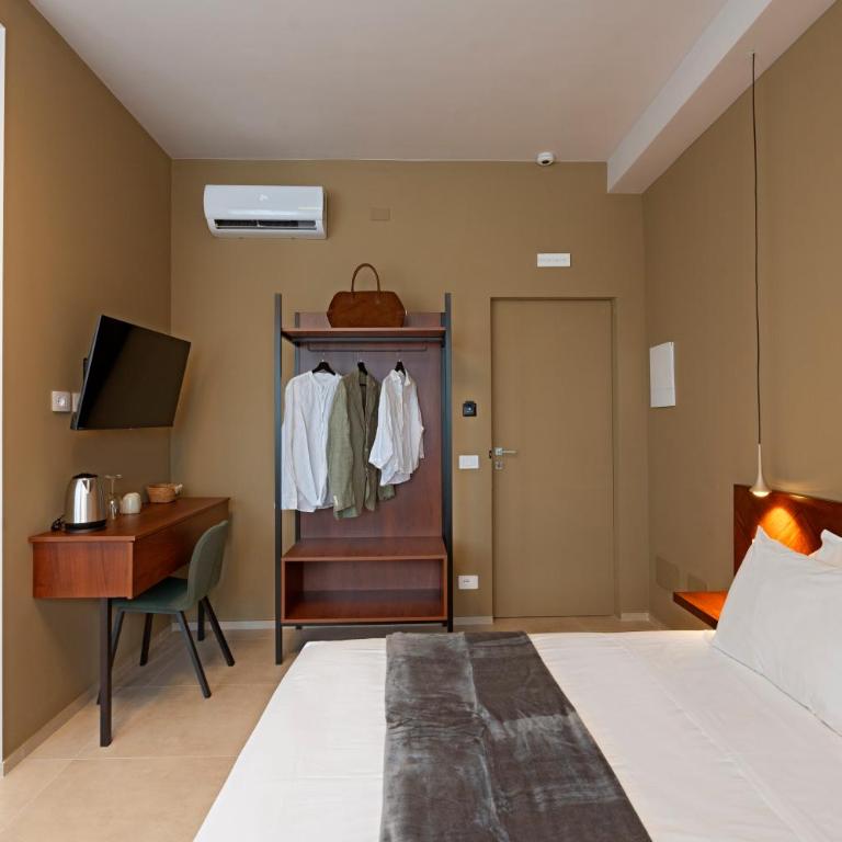 Corso Sicilia 111 - Queen Room - 7