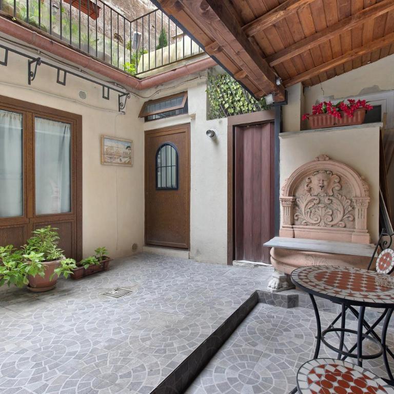 Colosseum From Flavio Rome Historic - Appartamento con 1 Camera da Letto e con Giardino - 14