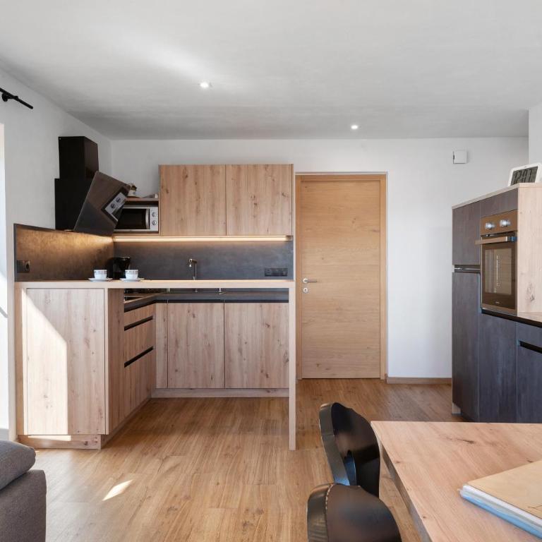 Parndlehof - Appartamento Deluxe con 2 Camere da Letto e Vista Giardino - 8