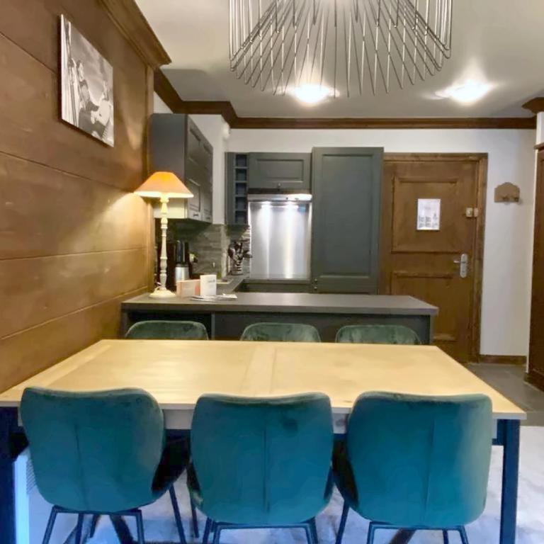 Arc 1950 Manoir Savoie - 2 chambres 2 SdB - skis aux pieds - piscine et spa - Apartment mit 2 Schlafzimmern - 1