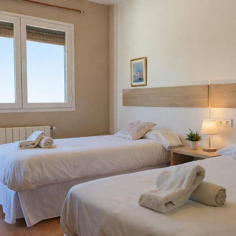 Acogedor chalet con jardin - Chalet - 7