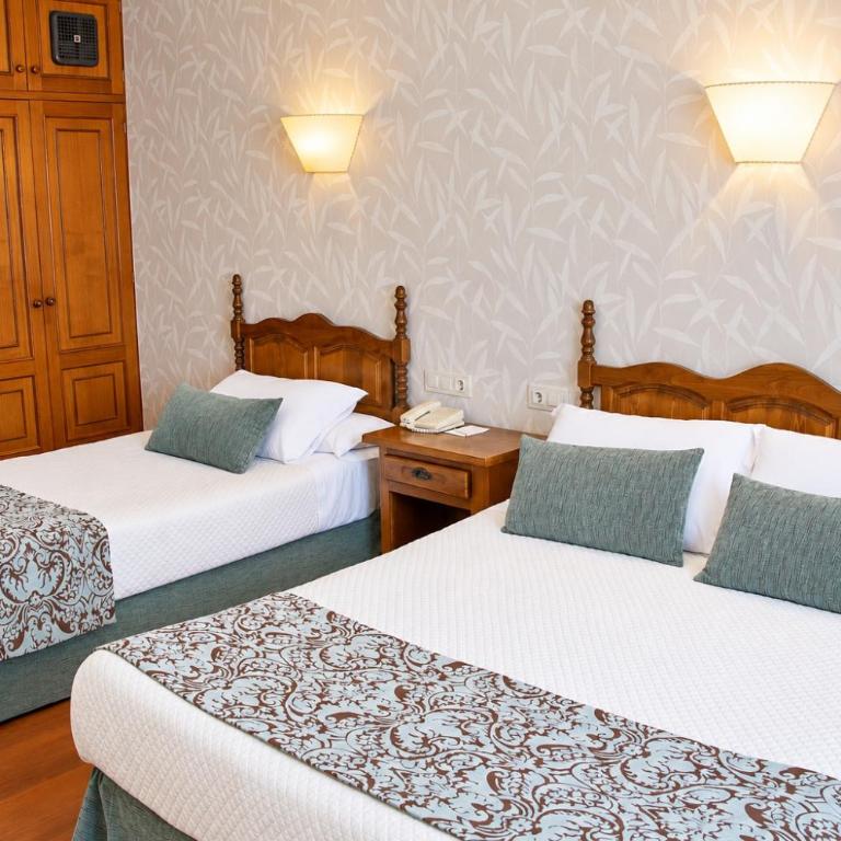 Hotel Pazo O Rial - Habitación Doble con cama supletoria - 2
