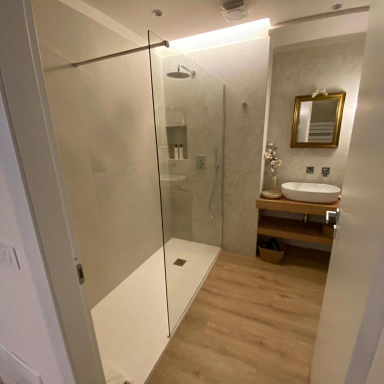 Appartamenti Madama, nuovi appartamenti con parcheggio privato - Appartamento con 1 Camera da Letto - 14