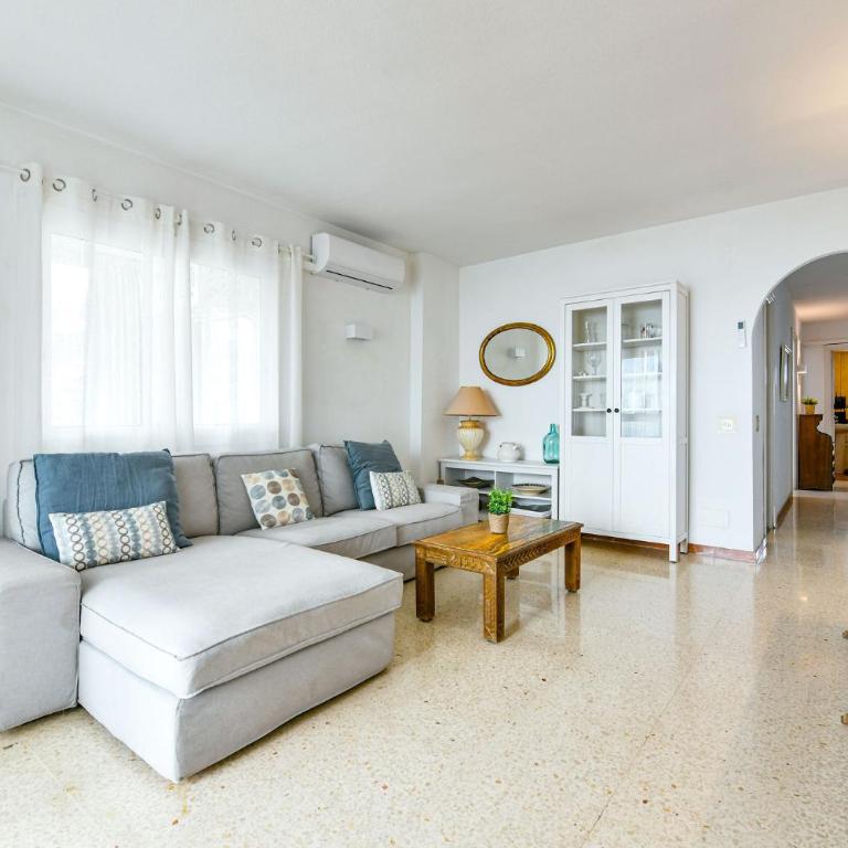 MalagaSuite Sea Horizon with Terrace - Apartment mit 3 Schlafzimmern und Meerblick - 1