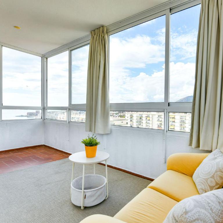 MalagaSuite Sea Horizon with Terrace - Apartment mit 3 Schlafzimmern und Meerblick - 21