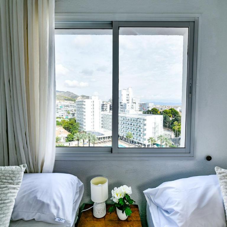 MalagaSuite Sea Horizon with Terrace - Apartment mit 3 Schlafzimmern und Meerblick - 28