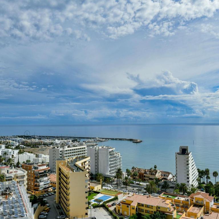 MalagaSuite Sea Horizon with Terrace - Apartment mit 3 Schlafzimmern und Meerblick - 44