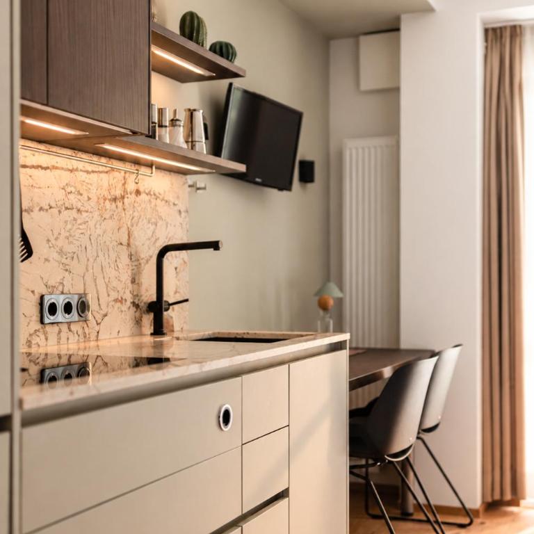 haus urban - Appartamento con 1 Camera da Letto e Balcone - 1