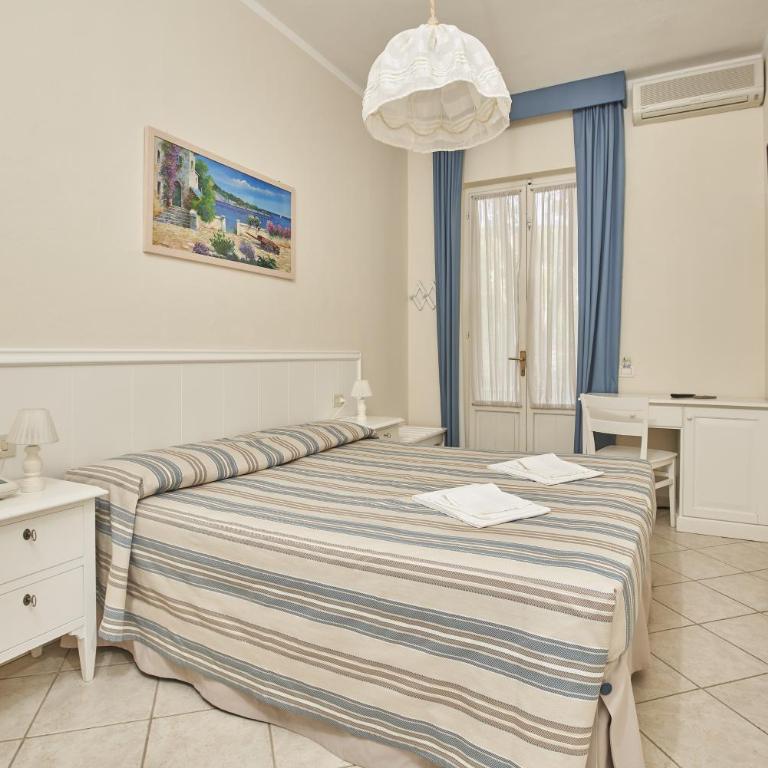 Hotel Villa Rodriguez - Adults Only over 12 - Economy Double Room Ground Floor - 4