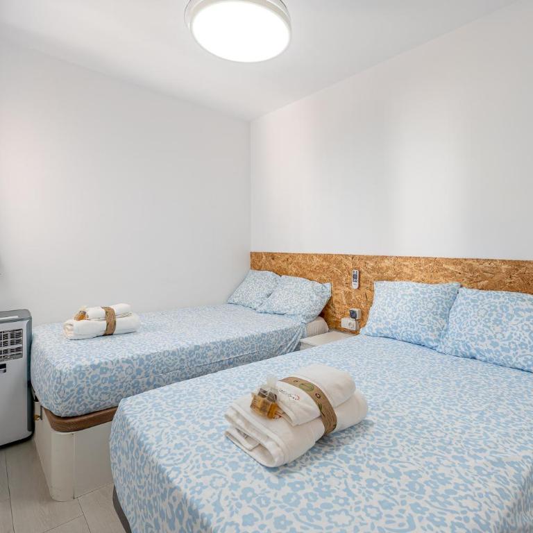 797 HOLIDAY RENTALS - Amplio piso cerca del mar en Naciones - Two-Bedroom Apartment - 15