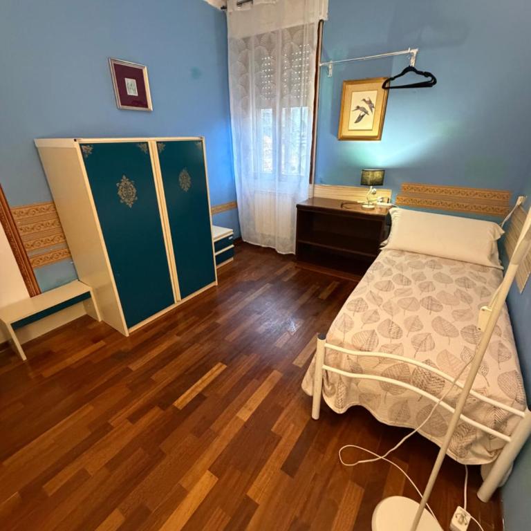 Souvenir de Venise - Two-Bedroom Apartment with Terrace - 17