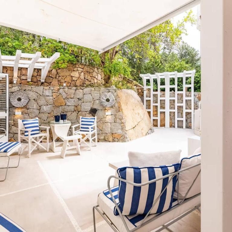 Residenza Farella Porto Rotondo - Villa con Vista Giardino - 23