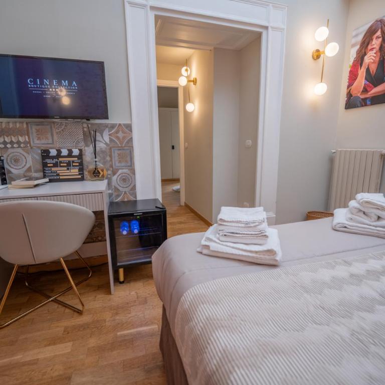 Cinema Boutique Collection - Rooms, Suites & Apartments - Camera Matrimoniale Economy - 16